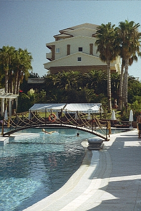 Thalia Beach Resort, Blick zum Hotel